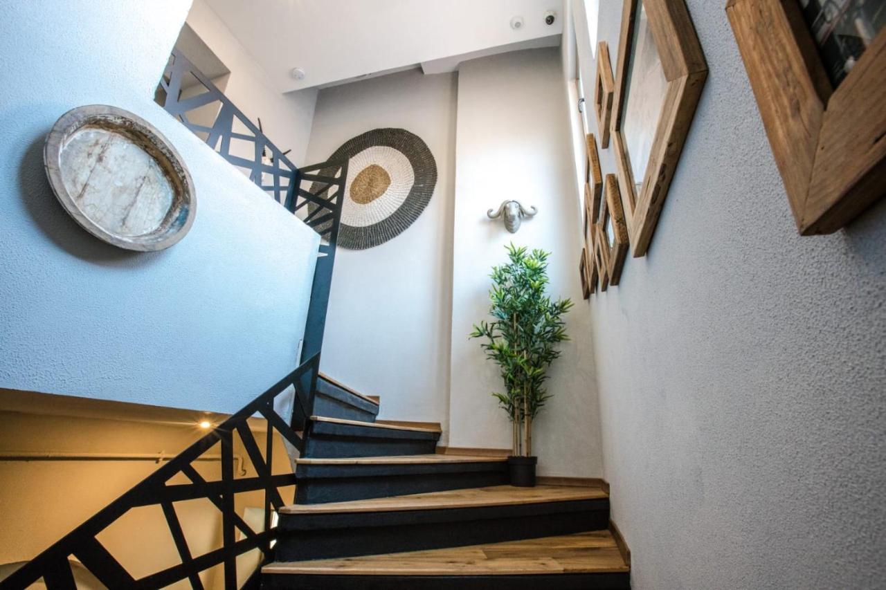 Acsa Inn Craiova Kültér fotó